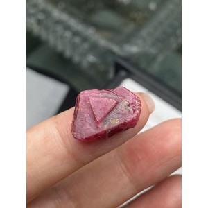 尖晶石