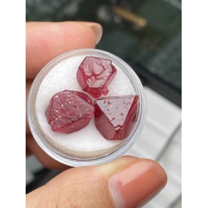 尖晶石
